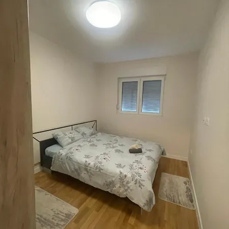 Apartman Alex 2210 Podgorica